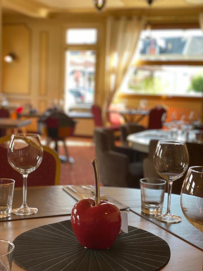 Les 3 Rois By Yy Hotell Villers-Bocage  Eksteriør bilde