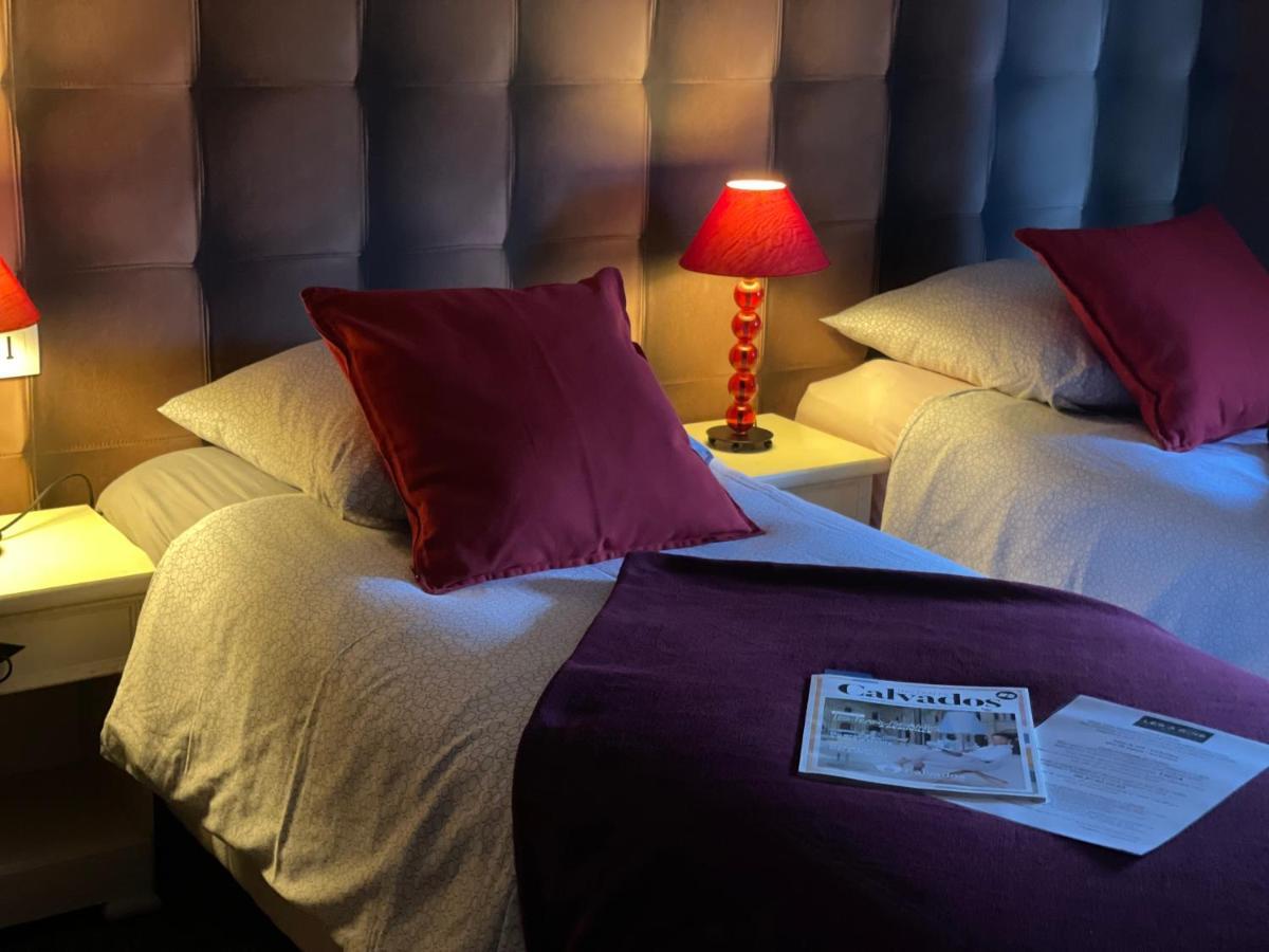 Les 3 Rois By Yy Hotell Villers-Bocage  Eksteriør bilde